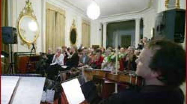 doina si tambalul din centrul londrei maria tanase cantata de britanici