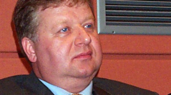 absolutism costel casuneanu sursa unica la stat