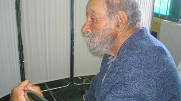 batranul si marea marea nepasare