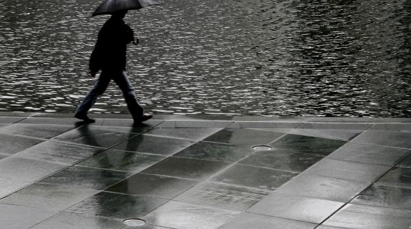 se anunta un week end racoros