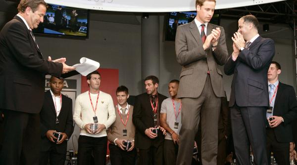 fa cup drogba aduce victoria pentru chelsea printul william da trofeul fa cup drogba aduce victoria pentru chelsea printul william da trofeul