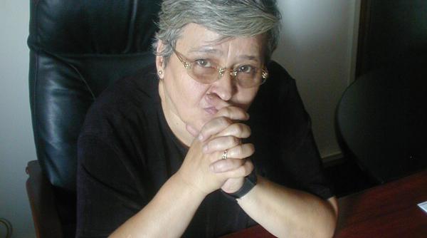 ne a parasit si jeana gheorghiu