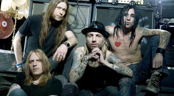 backyard babies