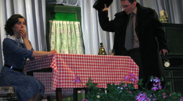 patroana peste amatori