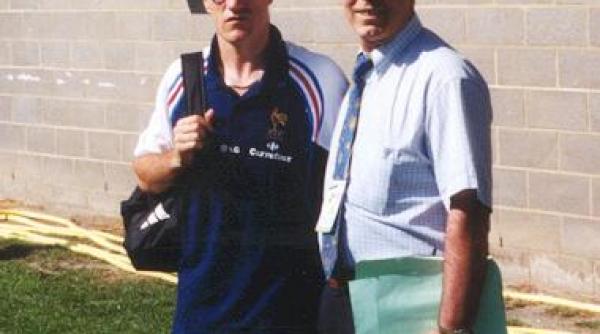 il calcio deschamps a demisionat pleaca la lyon