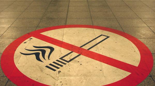 vin zile negre pentru fumatori