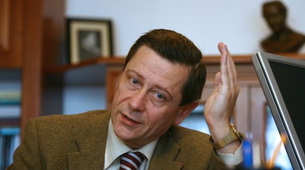 ministrul culturii contrazis de mungiu