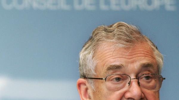 terry davis imaginea romaniei are de suferit