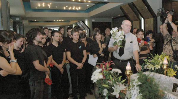 omagiu actorului adrian pintea