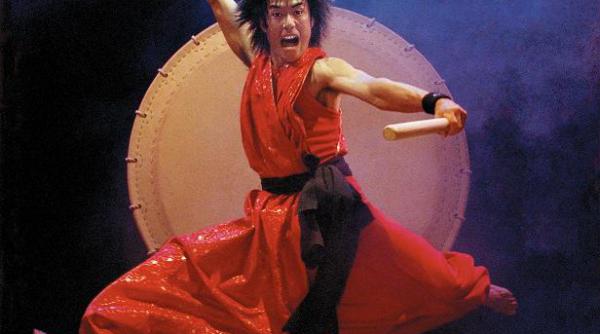 bataia inimii cu tobosarii yamato