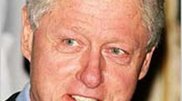 scump la vorbe bill clinton mai bogat cu 10 milioane