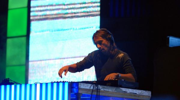 omul zilei bob sinclair dj