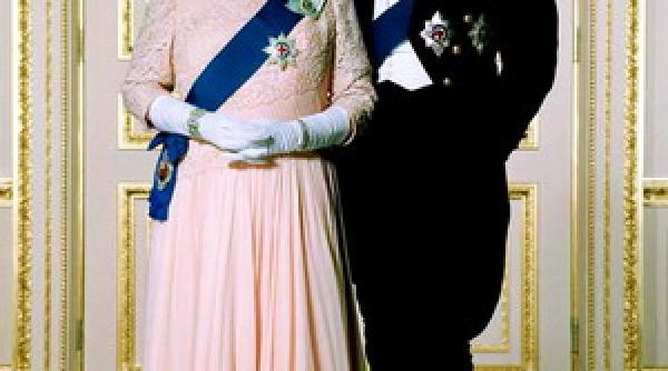 92 eurocenti pentru regina