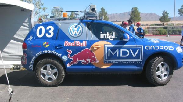 masinile inteligente cu sau fara sofer