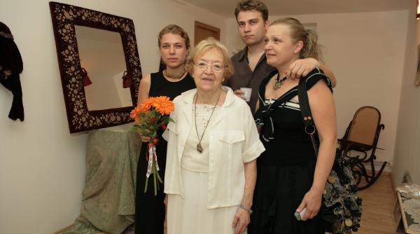 sa ne jucam haideti sa ne jucam