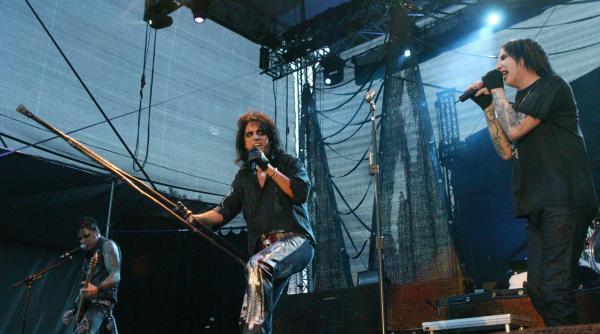 alice cooper si manson in duet