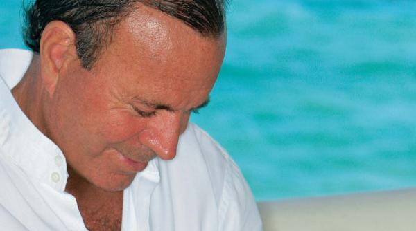 turneu julio iglesias va sta la hagi