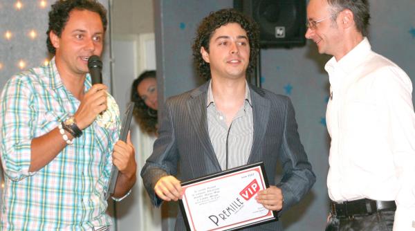 adelina elisei si cristian chivu au fugit in lume