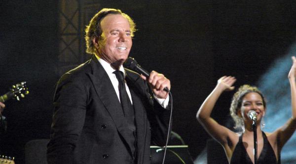 julio iglesias succes la timisoara