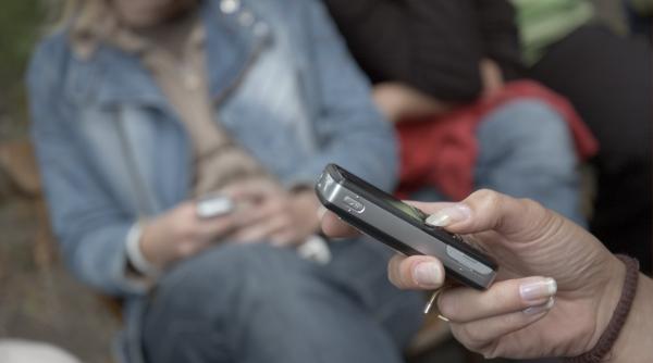 telefonul mobil leneveste memoria