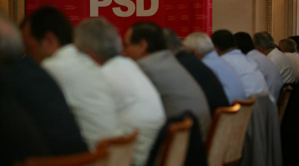 in opozitie un psd prabusit la jumatate