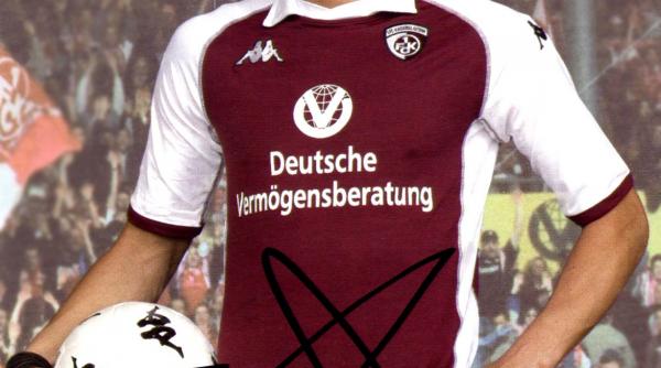 inca doi straini in giulesti