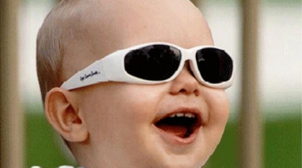 ochelarii de soare devin obligatorii la scoala