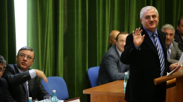 trei comisii revin sub tutela lui dumitru dragomir