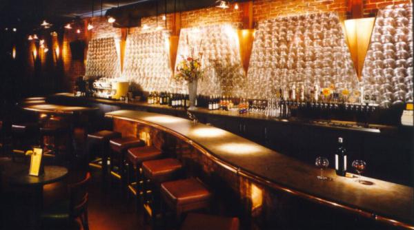 vanatoarea de sambata noaptea chipul cu casti