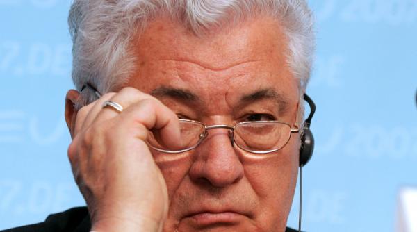 comunistii dezbinati