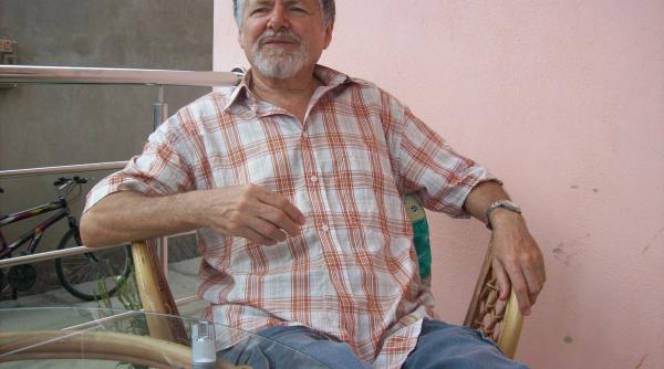 cine n a trecut prin mana lui nu e artist