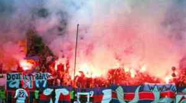 atacul lui becali impotriva lui hagi declanseaza furia suporterilor stelisti