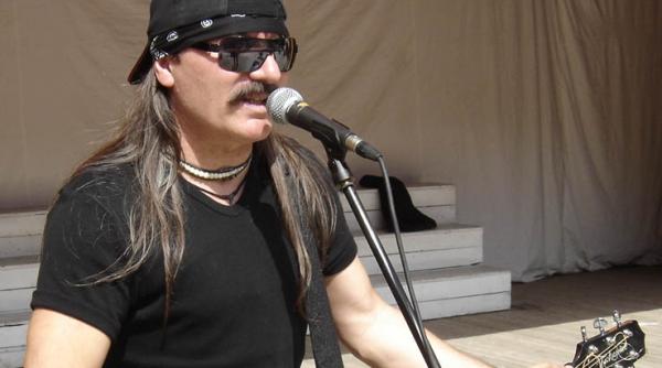 topul folkistilor romani