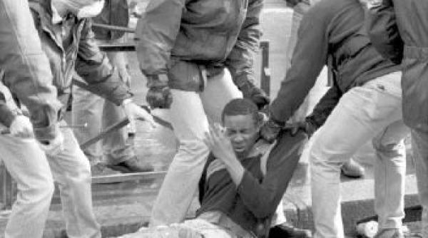 fostul sef al politiei din craiova snopit in bataie