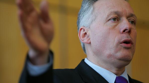 8 5 milioane de case asigurate