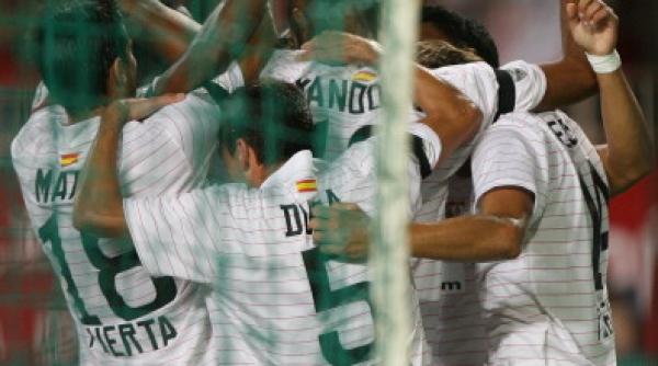 liga campionilor sevilla monopol pe primul loc in clasamentul cluburilor