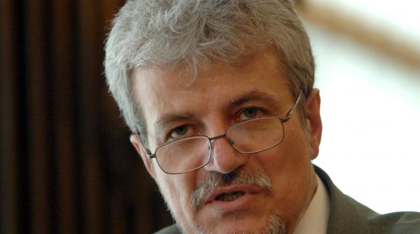 cronica unei conferinte cfr compania fara raspundere