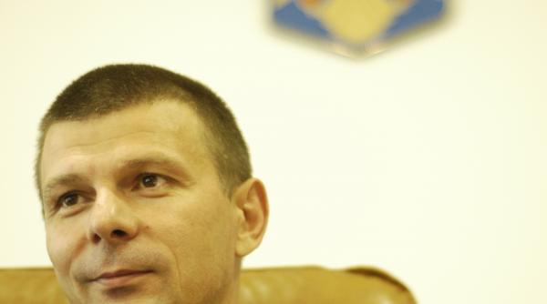 daniel dragan pamantul naste pasiuni