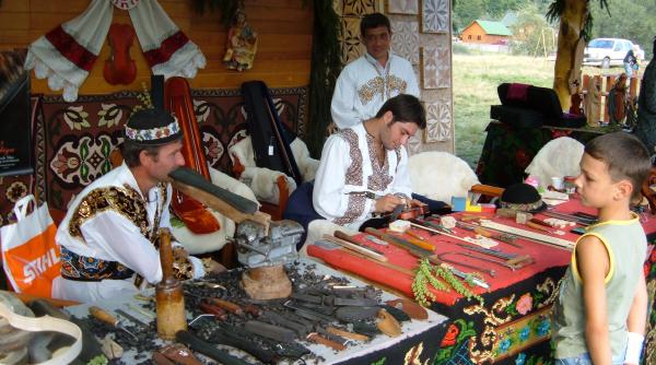 toamna cu zamfir pe valea gurghiului