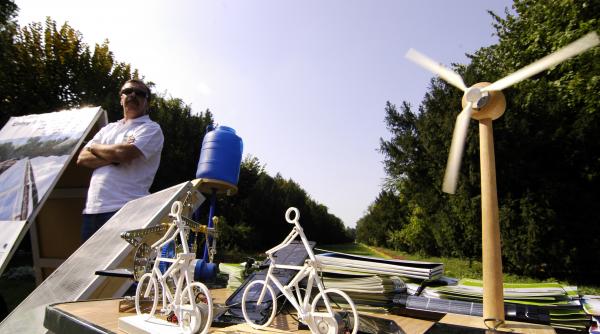 la un pahar de energie curata