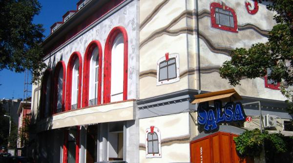 teatrul romanesc s a mai nascut odata