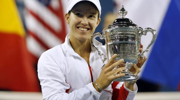 tenis henin a recidivat dupa patru ani