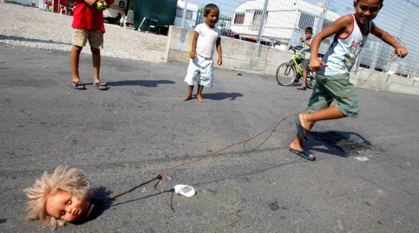 romul bun si romul hot