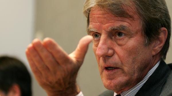 pregatiti va de razboi