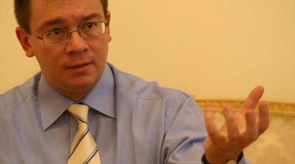 astazi e ziua ta mihai razvan ungureanu