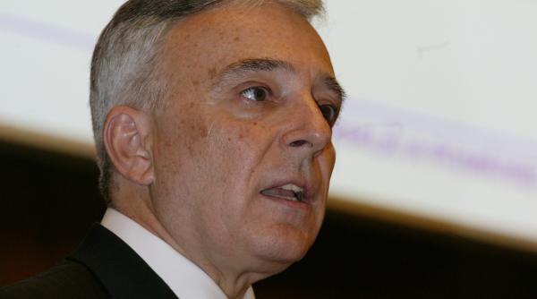 isarescu cursul leu euro reflecta realitatea