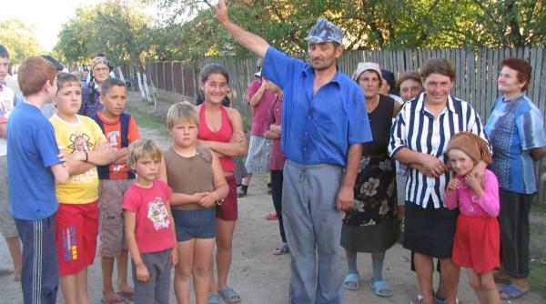 mehedinti superman in vizita la gemeni