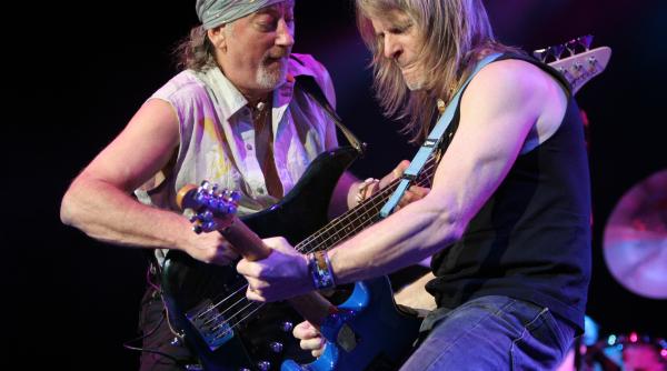 deep purple biletele costa intre 38 si 238 de lei