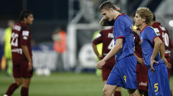 steaua blestemul ros albastru