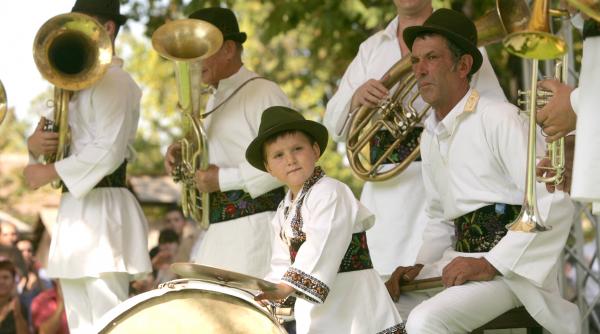 muzica autentica fara varsta fara ani